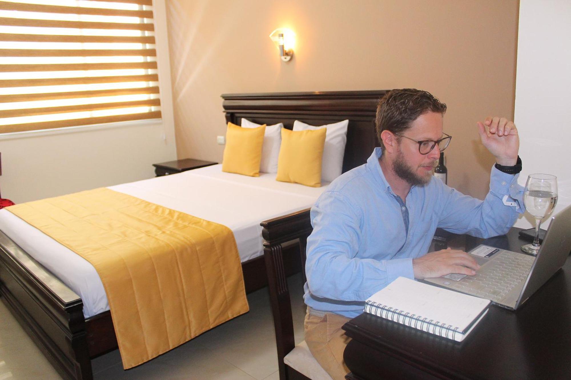 Hotel Flamingo Puerto Ayora  Eksteriør billede